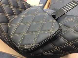 超美品⭐︎SADDLEMENシートFXBB/S用タンデムゲルコアオプション仕様 超美品⭐︎SADDLEMENシートFXBB/S用タンデムゲルコアオプション仕様 超