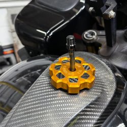 画像4: 7スポークガスキャップ