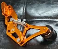 画像1: リアピボット一体式チェーンテンショナー