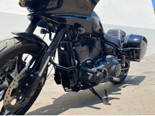 画像2: Heavy Hitter 3.0 2025年以降ソフテイル用バックガード (2)