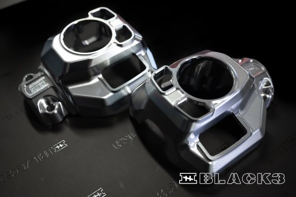 画像2: ビレットスイッチハウジングセット 23.5年ツーリングモデル新型ハンドルコントロール用 (2)
