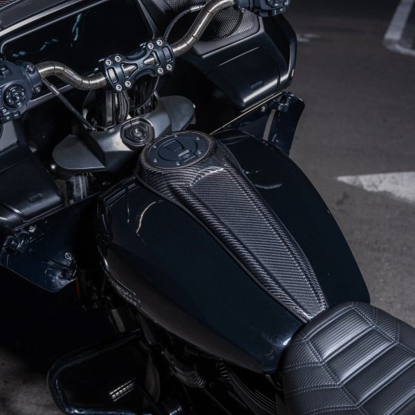 画像4: NESSカーボンファイバー タンクダッシュ 2024年以降のツーリングモデル用 (4)