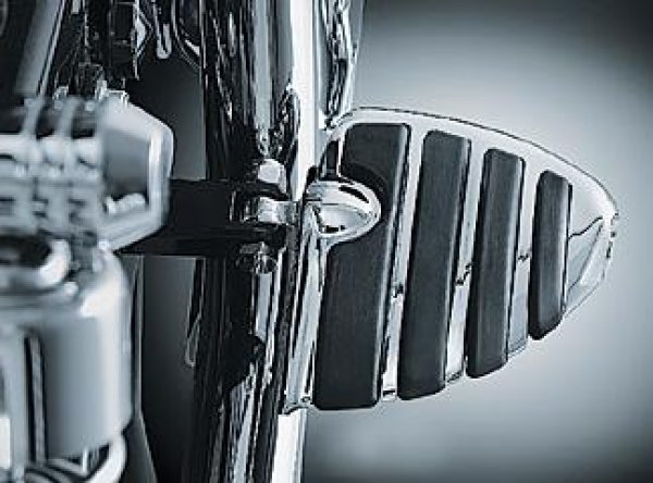 トライアンフ ハイウェイペグキット左右 ボンネビル トライアンフ ハイウェイペグキット左右 ボンネビル