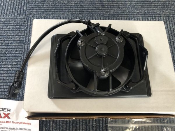 画像5: Thunder Max オイルクーラーファンキット M8ツーリング用 (5)