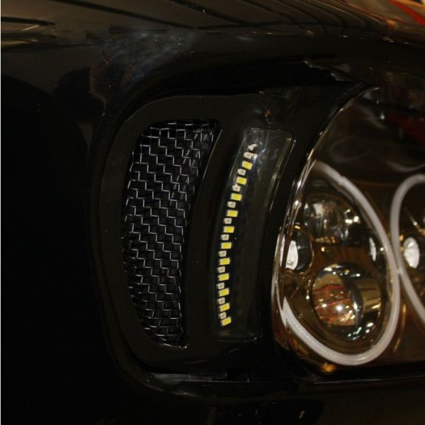 画像4: DYNAMIC LED ベントインサート 2015年以降のロードグライド用 (4)