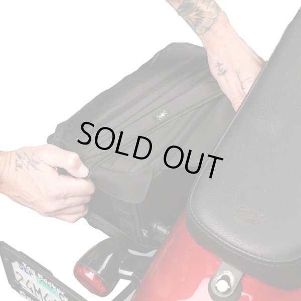 画像2: THRASHIN SUPPLY エッセンシャルサドルバック用レインカバー (2)