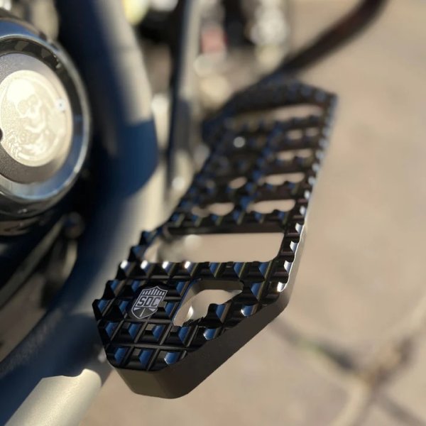 画像3: SDC バガー フロアボード ブラック/ゴールド (3)