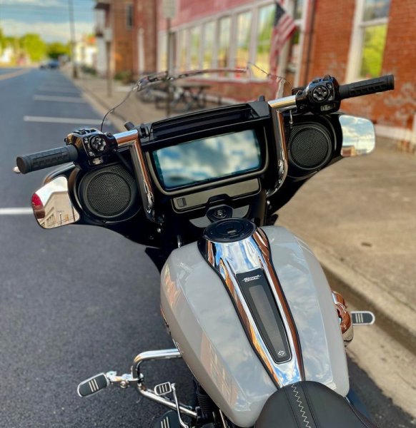 画像4: パトリオット バガーバー 2023CVO/2024年以降のFLHX ストリートグライド  (4)