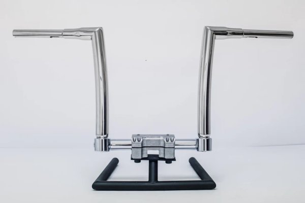 画像2: パスファインダー バガーバー 2023CVO/2024ロードグライド用 (2)