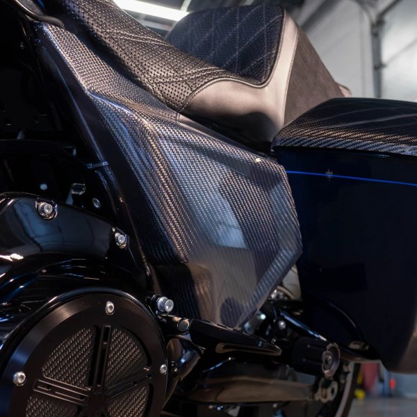 画像4: Hofmann Design カーボンサイドカバー23.5 CVO + 24年以降  (4)