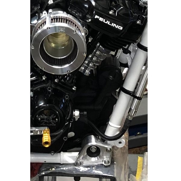 画像2: Alloy Art M8ツーリングモデル用フロントエンジマウント (2)