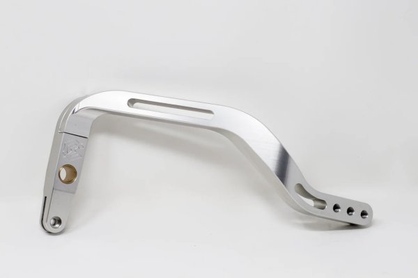 画像4: ブレーキアーム 2006年以降のFXDL/FXDLSミッドコントロール用 (4)