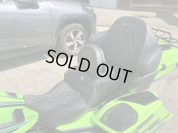 画像1: カーボン生地＆ダークグリーンステッチカスタム　シート＆ツアーパックバックレスト (1)